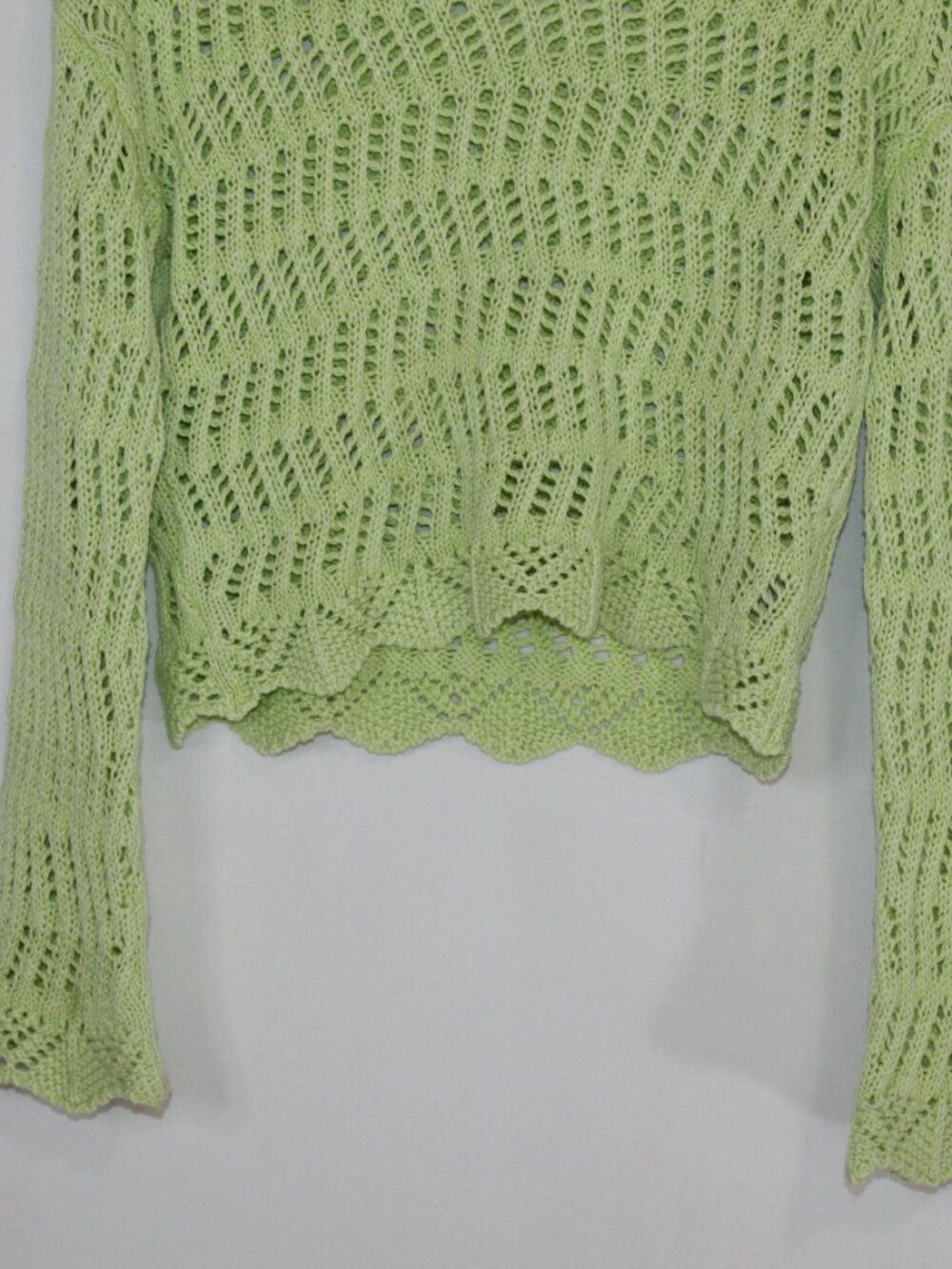 American Eagle light green crochet sweater bell sleeve beach surf pullover vneck - Picture 10 of 15